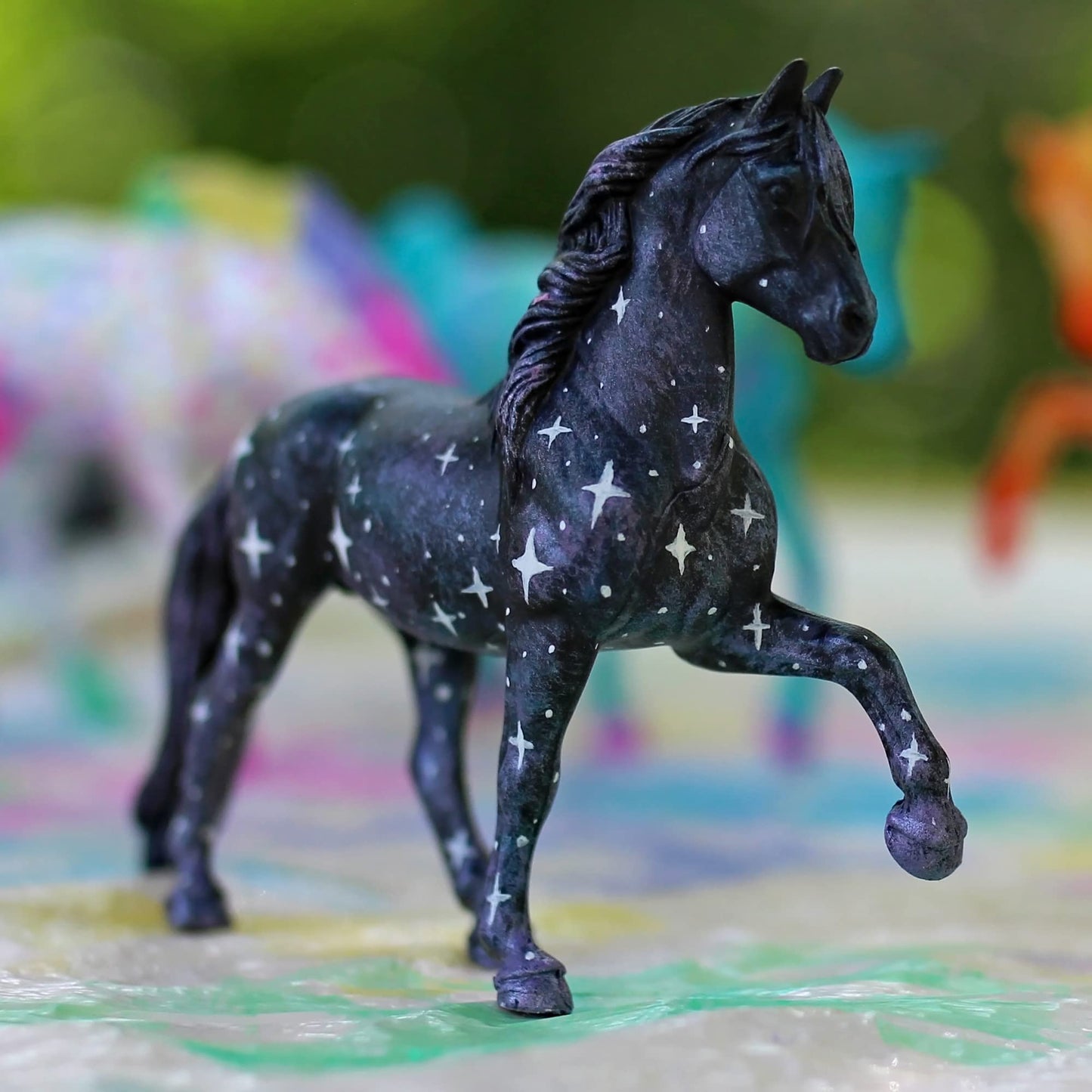 Breyer Stablemates Fantasy Horse Paint Set – 5 Piece, 1:32 Scale, Model #4235, Yellow