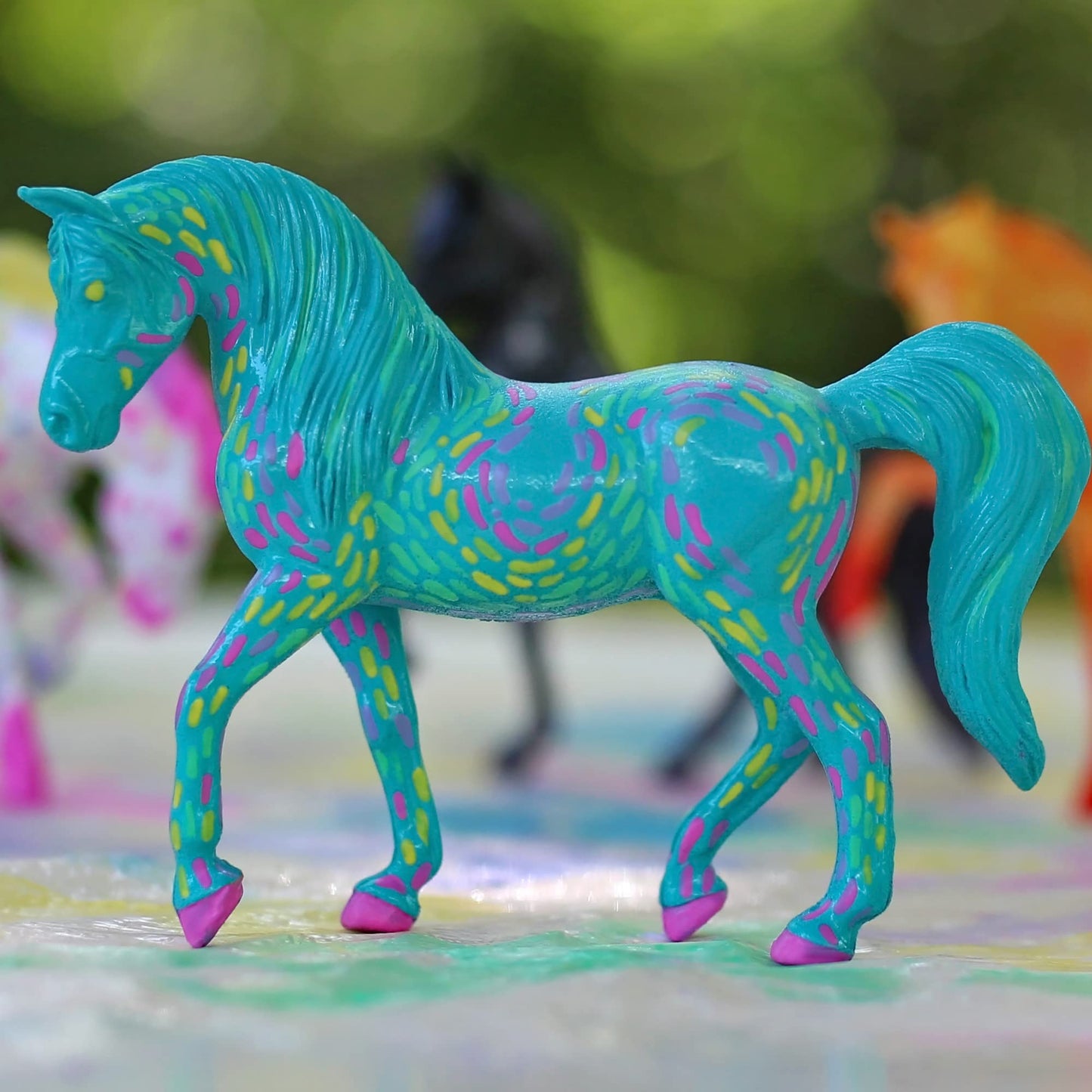Breyer Stablemates Fantasy Horse Paint Set – 5 Piece, 1:32 Scale, Model #4235, Yellow