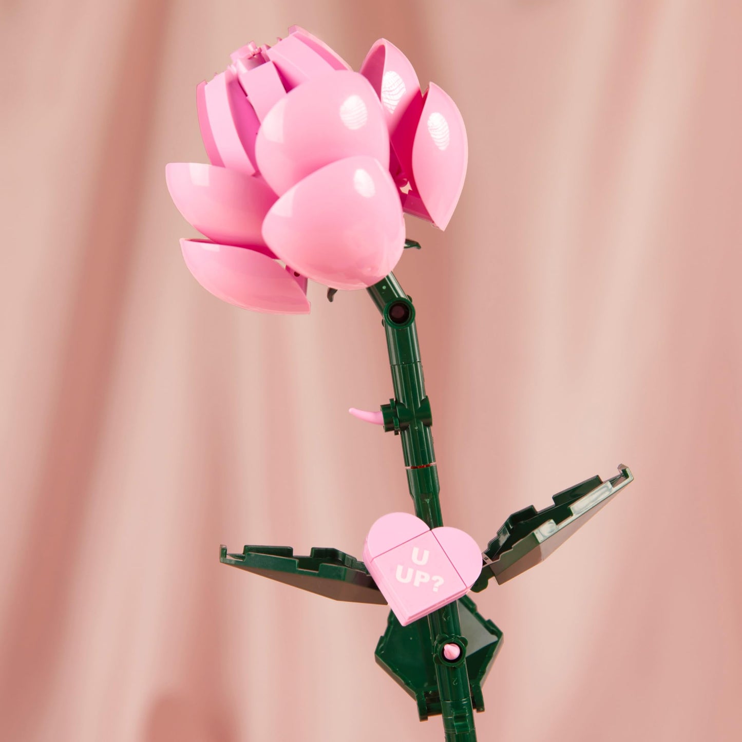 Brickcraft Bricktanicals Rose – 102-Piece Buildable 18-Inch Long Stem Rose