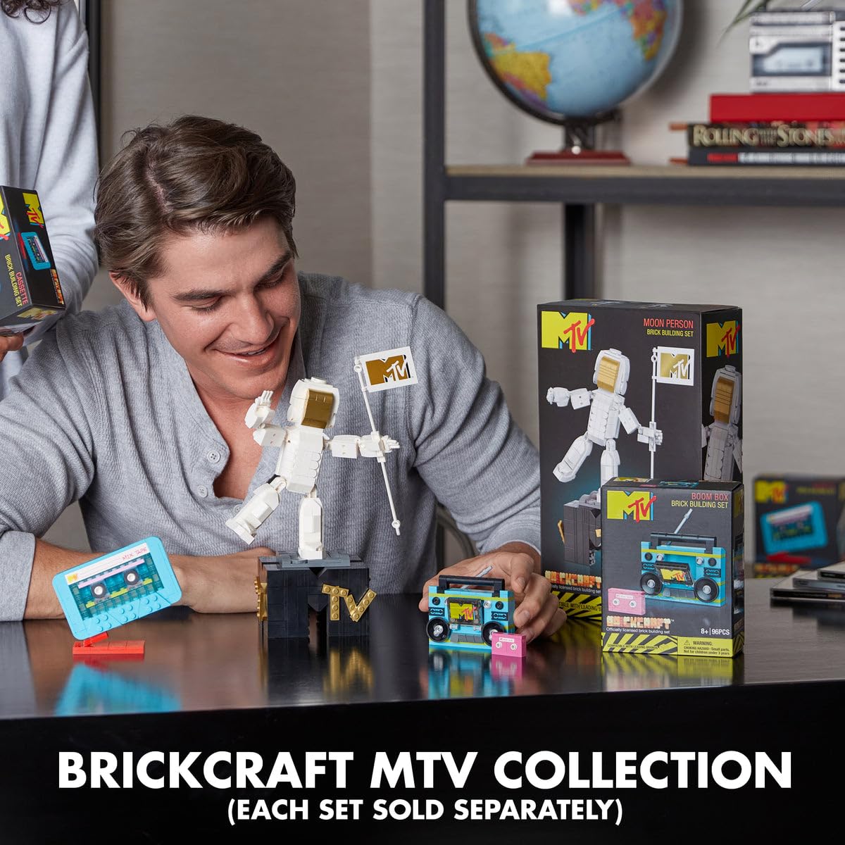 BrickCraft MTV Cassette Tape Building Set – 96-Piece Retro 80s Display Kit