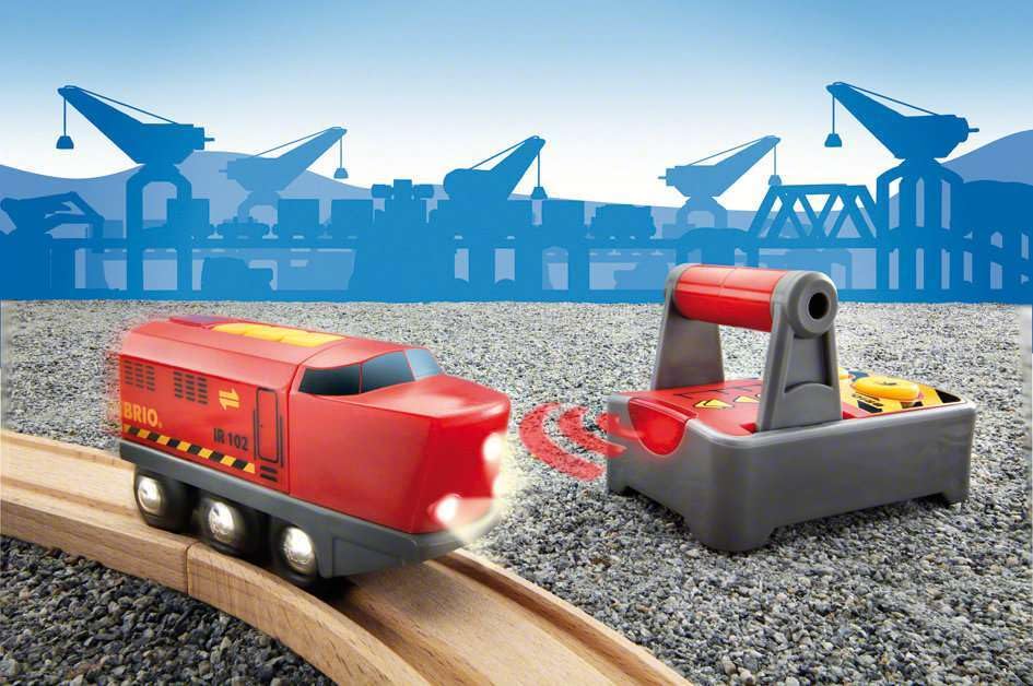 BRIO World 33213 Remote Control Train Set - Wooden Toy for Kids | Ages 3+