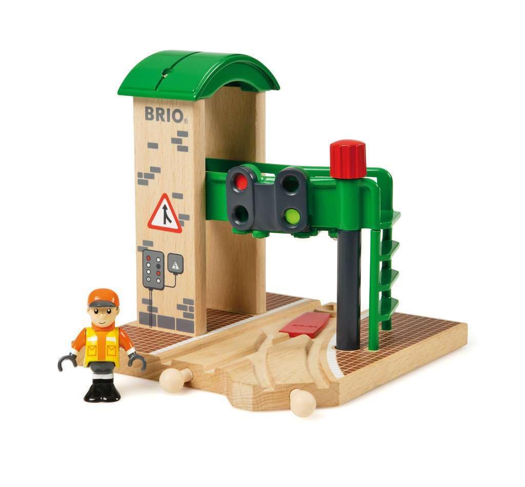 BRIO World Signal Station Set – Interactive 2-Piece Wooden Train Track (FSC Certified)