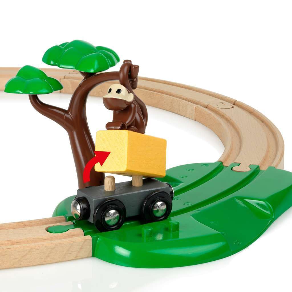 BRIO World Safari Railway Set 33720 – Imaginative Wooden Train Toy for Toddlers | Expansion Compatible & Safety Tested