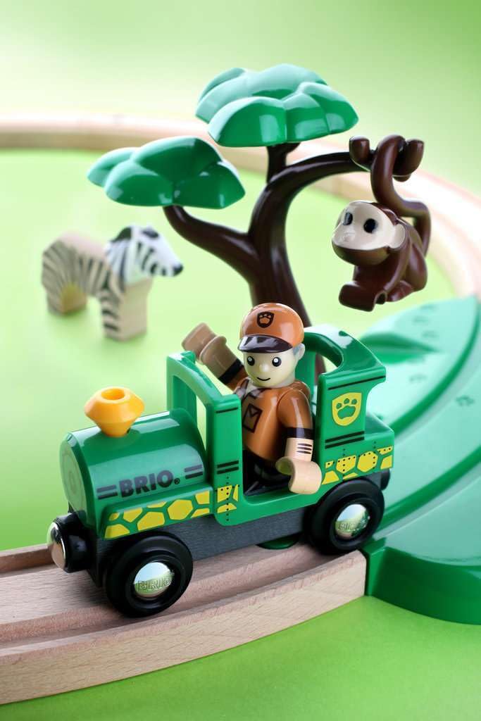 BRIO World Safari Railway Set 33720 – Imaginative Wooden Train Toy for Toddlers | Expansion Compatible & Safety Tested