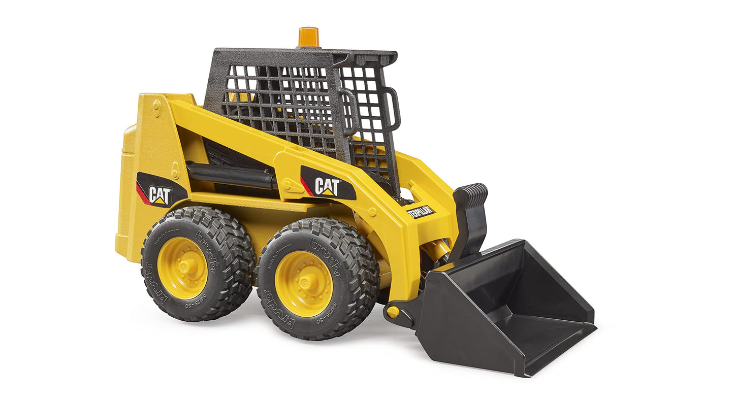 Bruder 02482 Caterpillar Skid Steer Loader – 1:16 Scale with Realistic Arm & Detachable Bucket