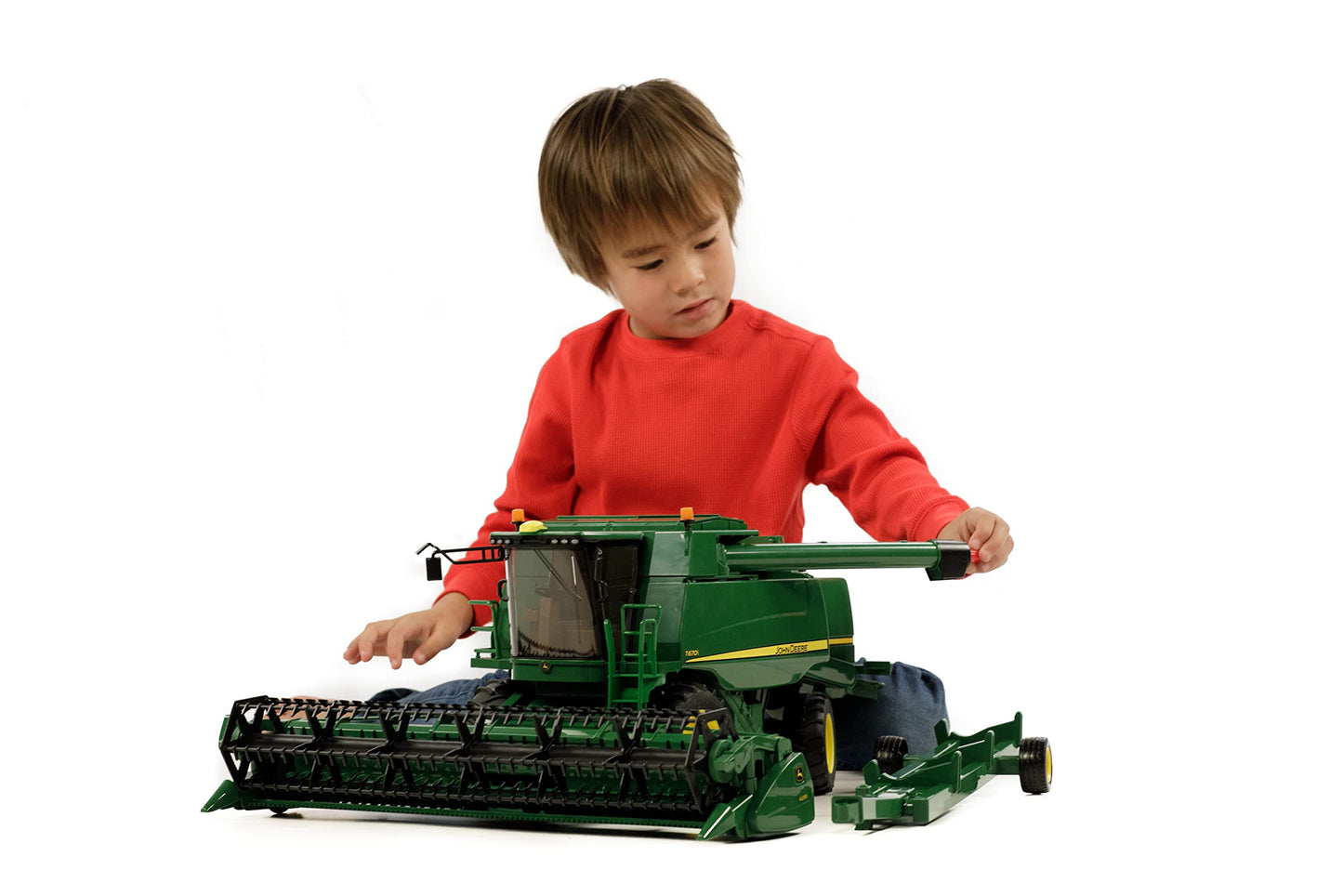 Bruder John Deere T670i Combine Harvester – 1:16 Scale, Realistic German-Made Toy