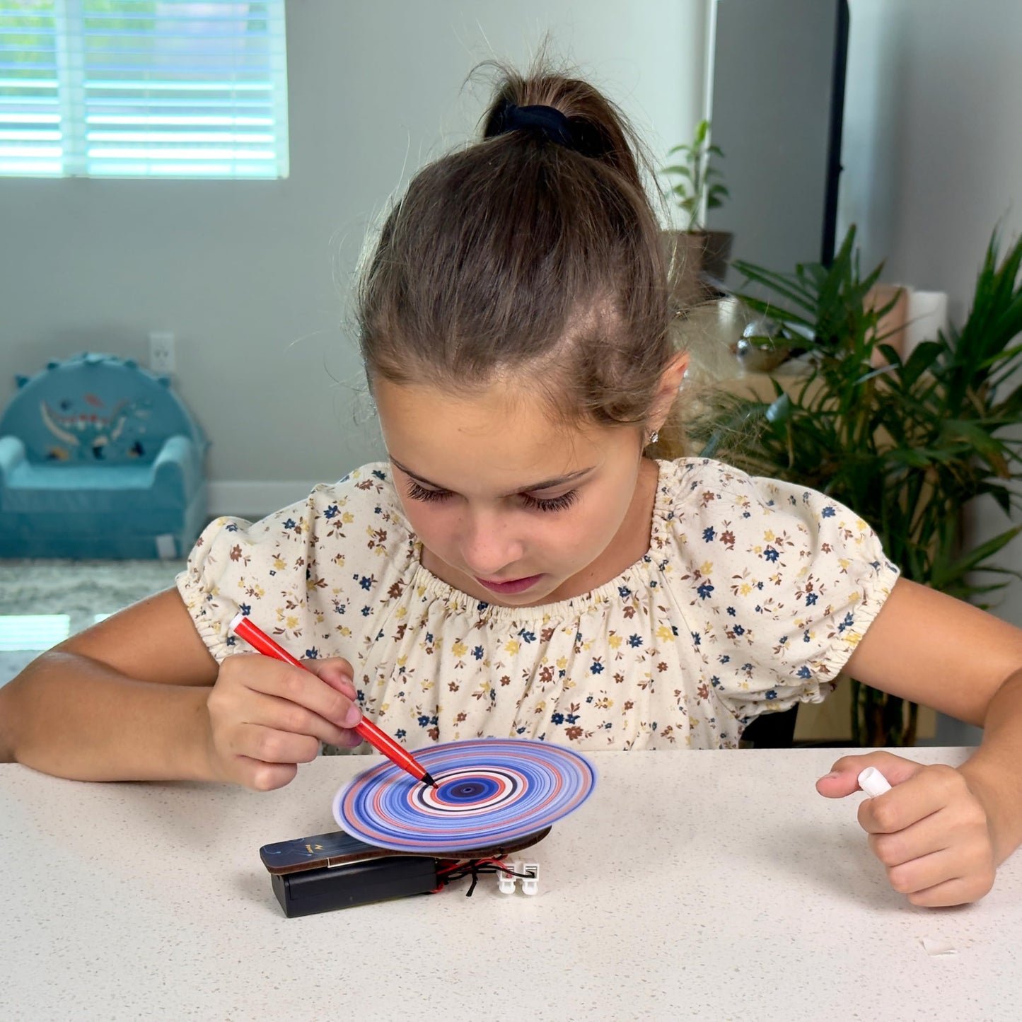 Butterfly EduFields 10-in-1 STEM Kit – Hands-On Electric Motor Experiments for Kids Aged 5-12