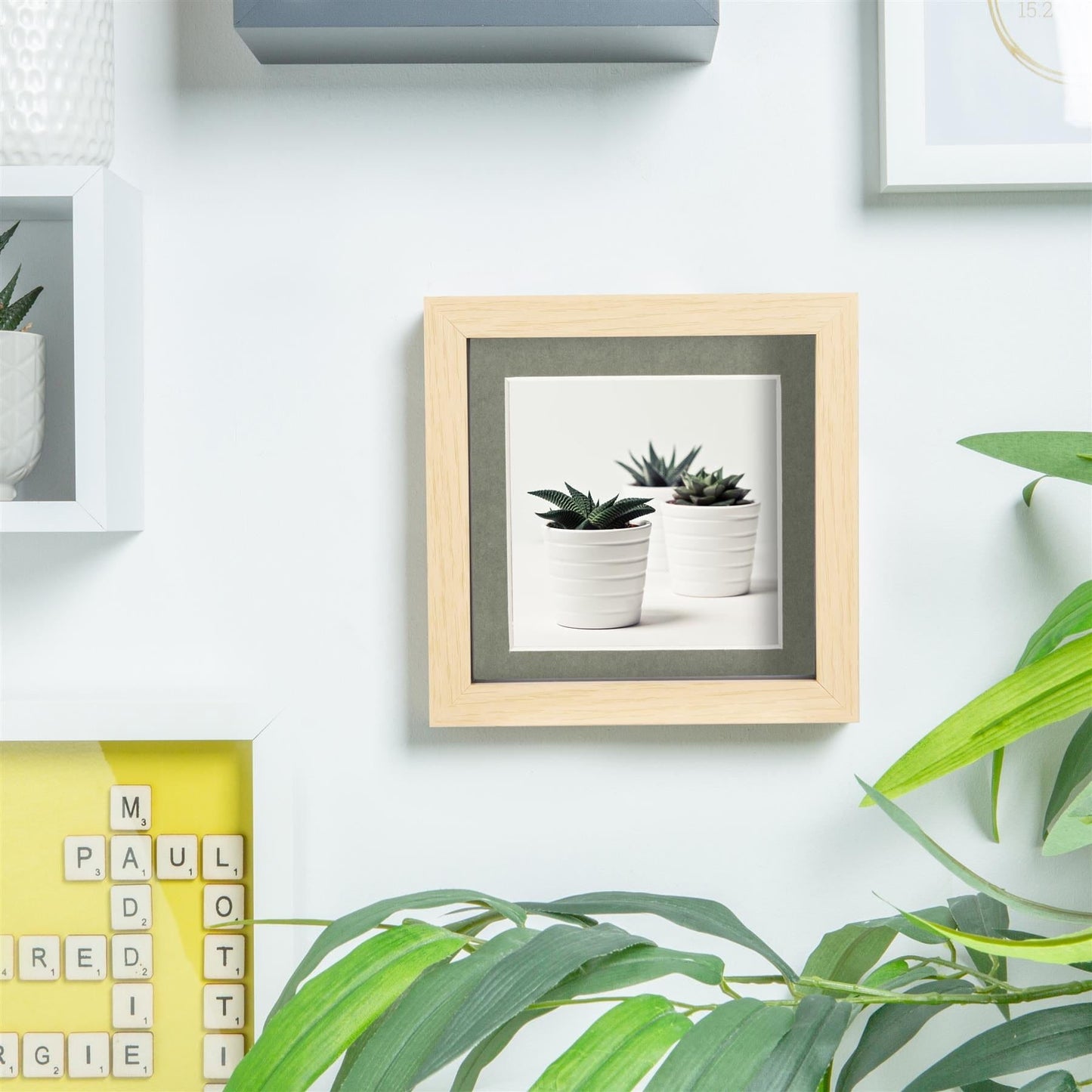6" x 6" Light Wood 3D Deep Box Photo Frame - with 4" x 4" Mount