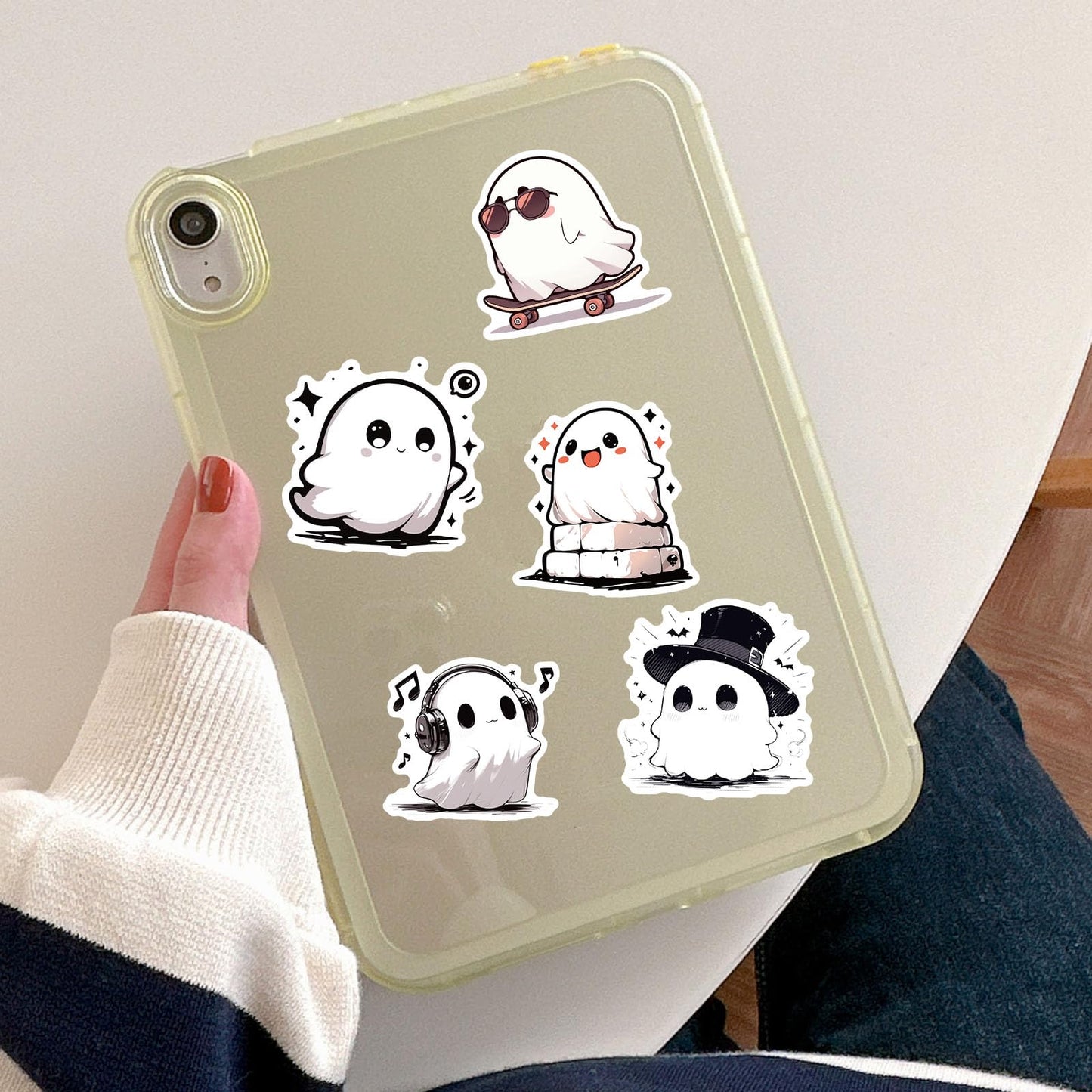 Caakkee 50PCS Ghost Sticker Pack – Cute Cartoon Stickers for Water Bottles & Laptops