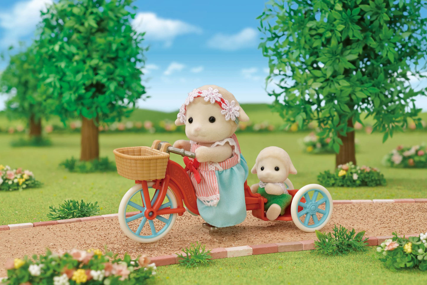 Calico Critters Popcorn Trike Playset – Amusement Park Miniatures