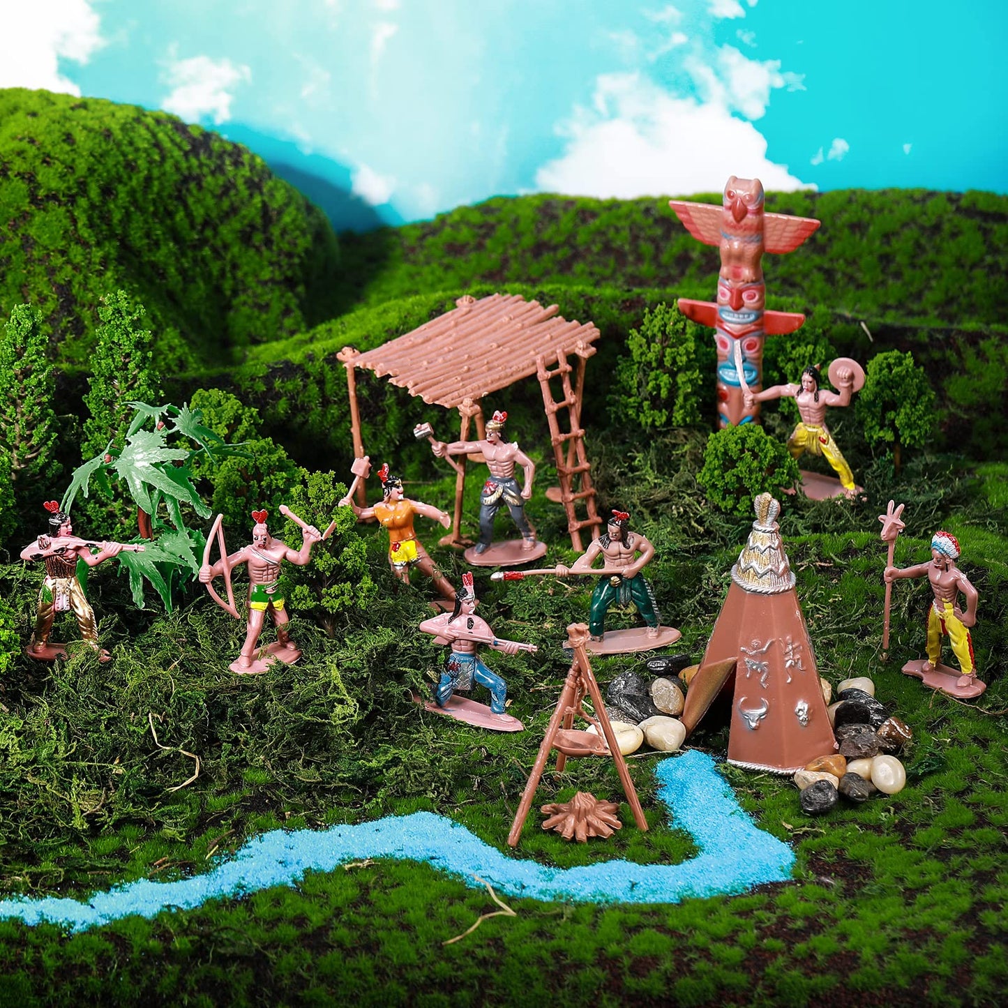 Canlierr 32 Pcs Native American Indians Figures Set for Diorama & Education