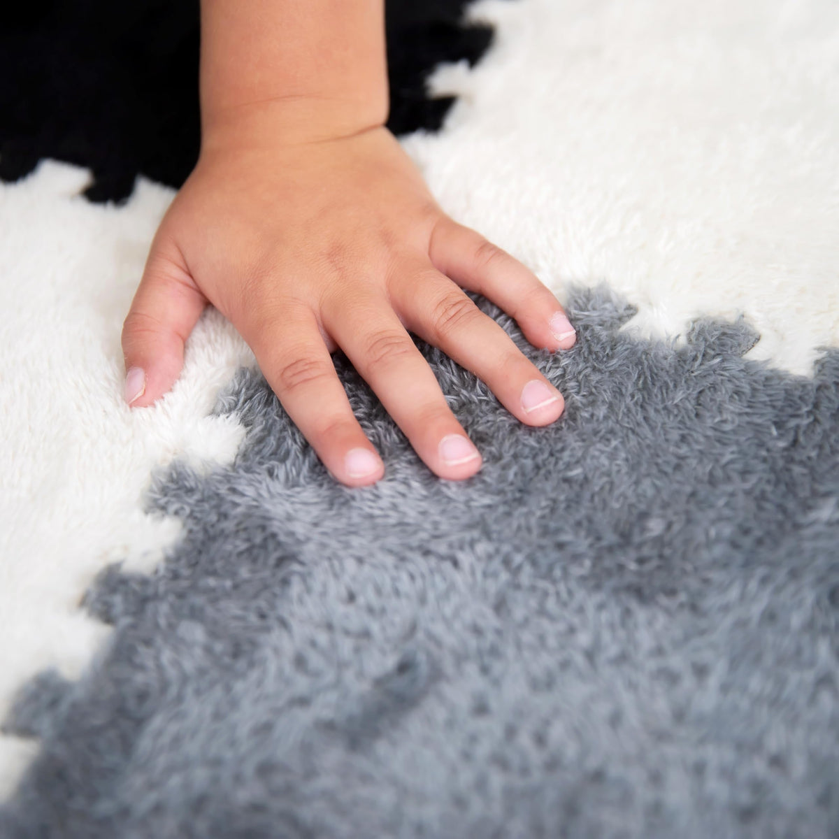 CARPETBOX 16-Piece Puzzle Mat: Interlocking Foam Tiles 49in x 49in for Baby Playroom