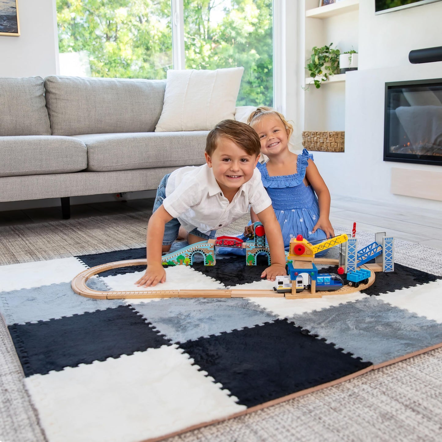 CARPETBOX 16-Piece Puzzle Mat: Interlocking Foam Tiles 49in x 49in for Baby Playroom