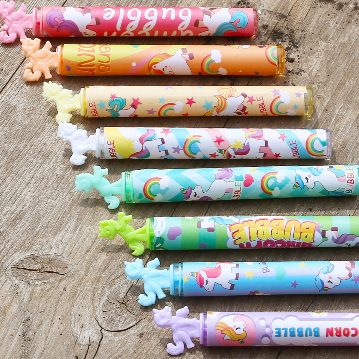 Cawiew 32-Pack Unicorn Bubble Wands with Stickers – Pastel Party Favors