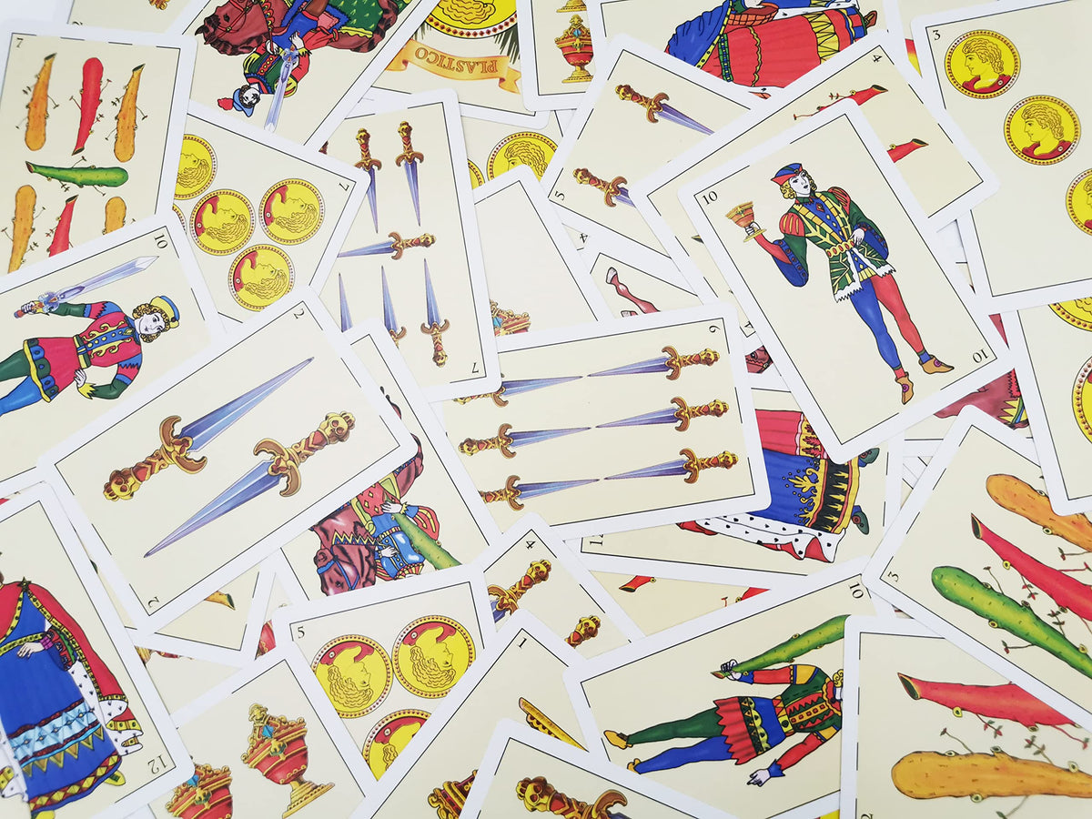CDBXRA Spanish Playing Cards – 2 Decks, Waterproof Plastic PVC