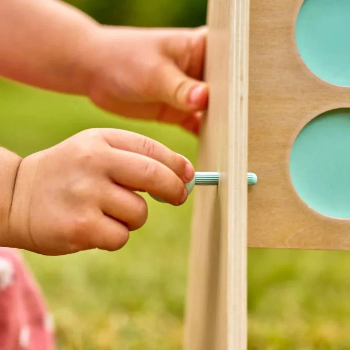 TP Giant Wooden 4-in-1 Row Game