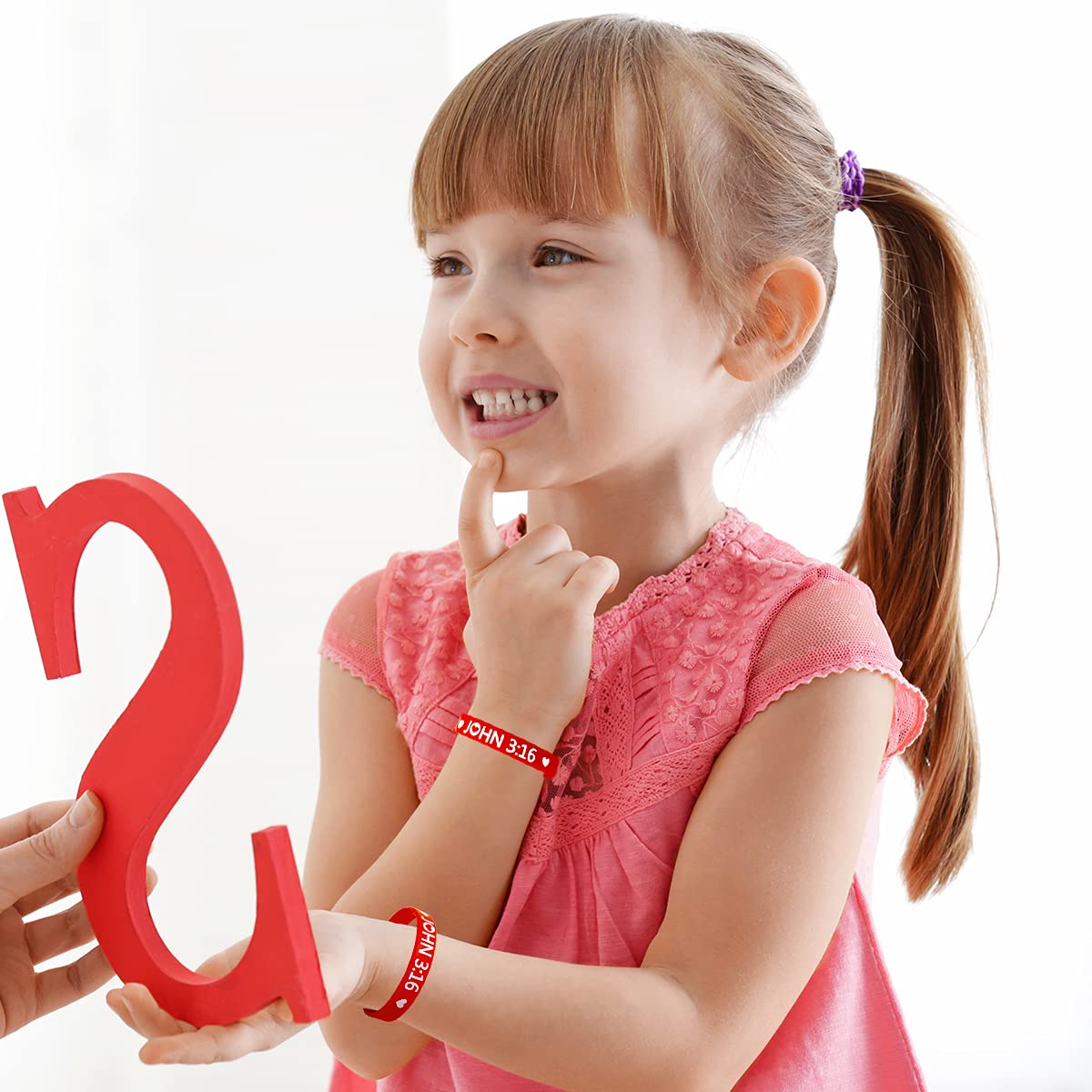 Ceiba Tree John 3:16 Cards with Bracelets - Valentine’s Kids Craft