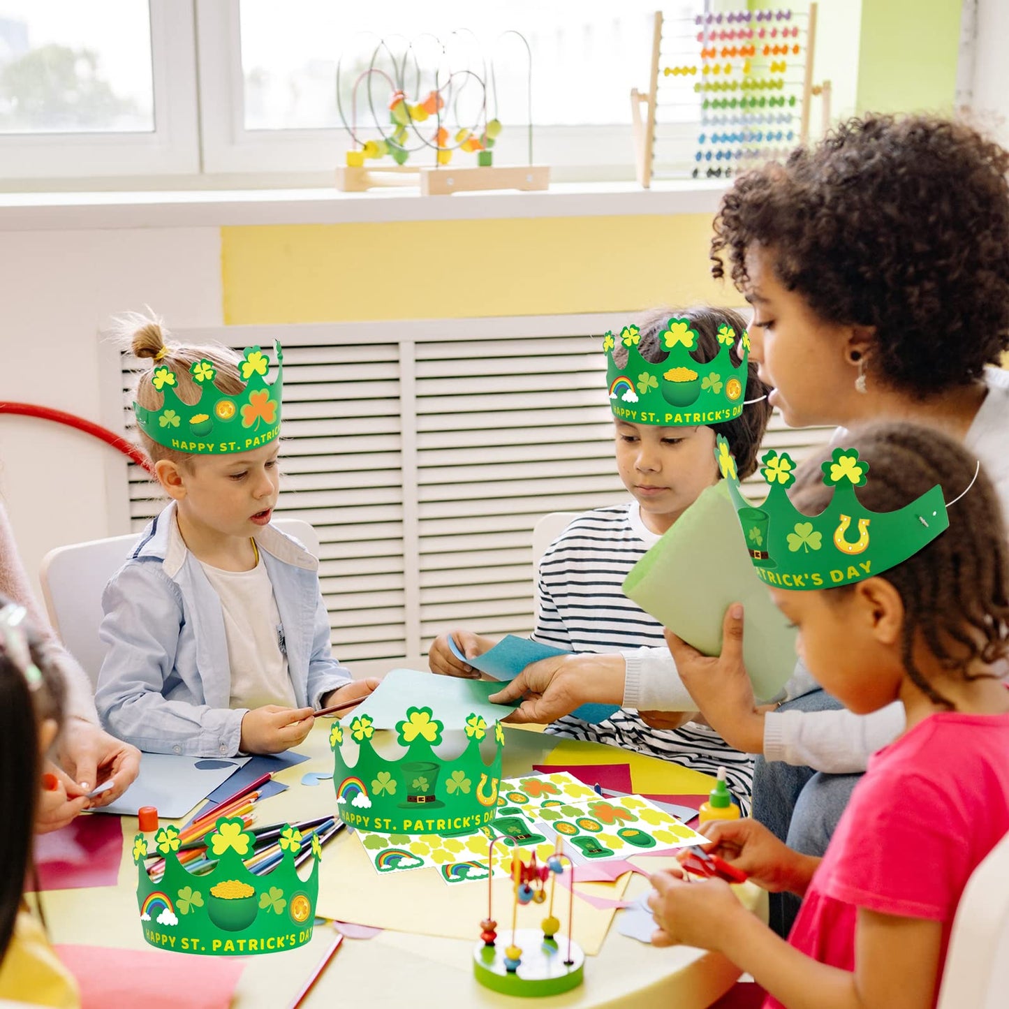 Ceiba Tree St. Patrick's Day Crown Crafts Kit – 24 Pack for Kids