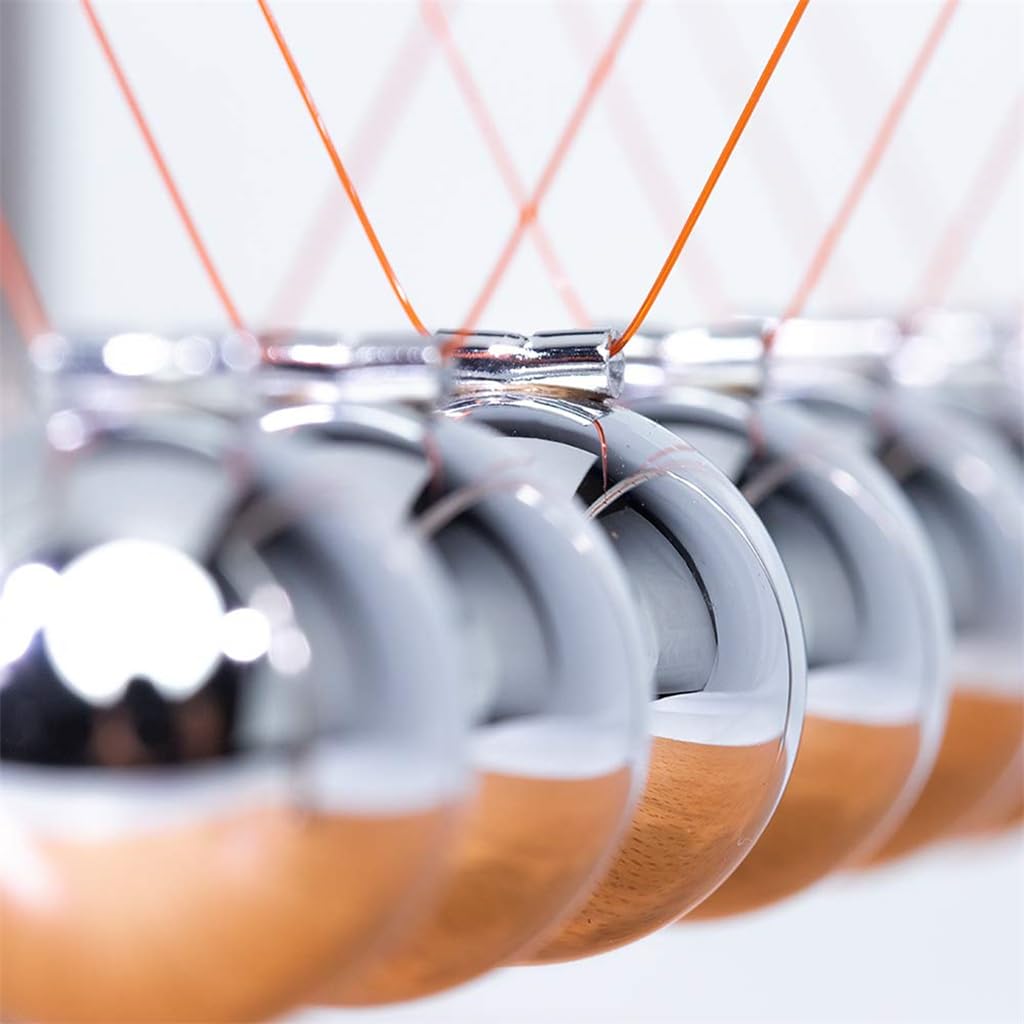 CERROPI Large Newton's Cradle Pendulum – 7 Balls | 50s+ Swing | Beech Base