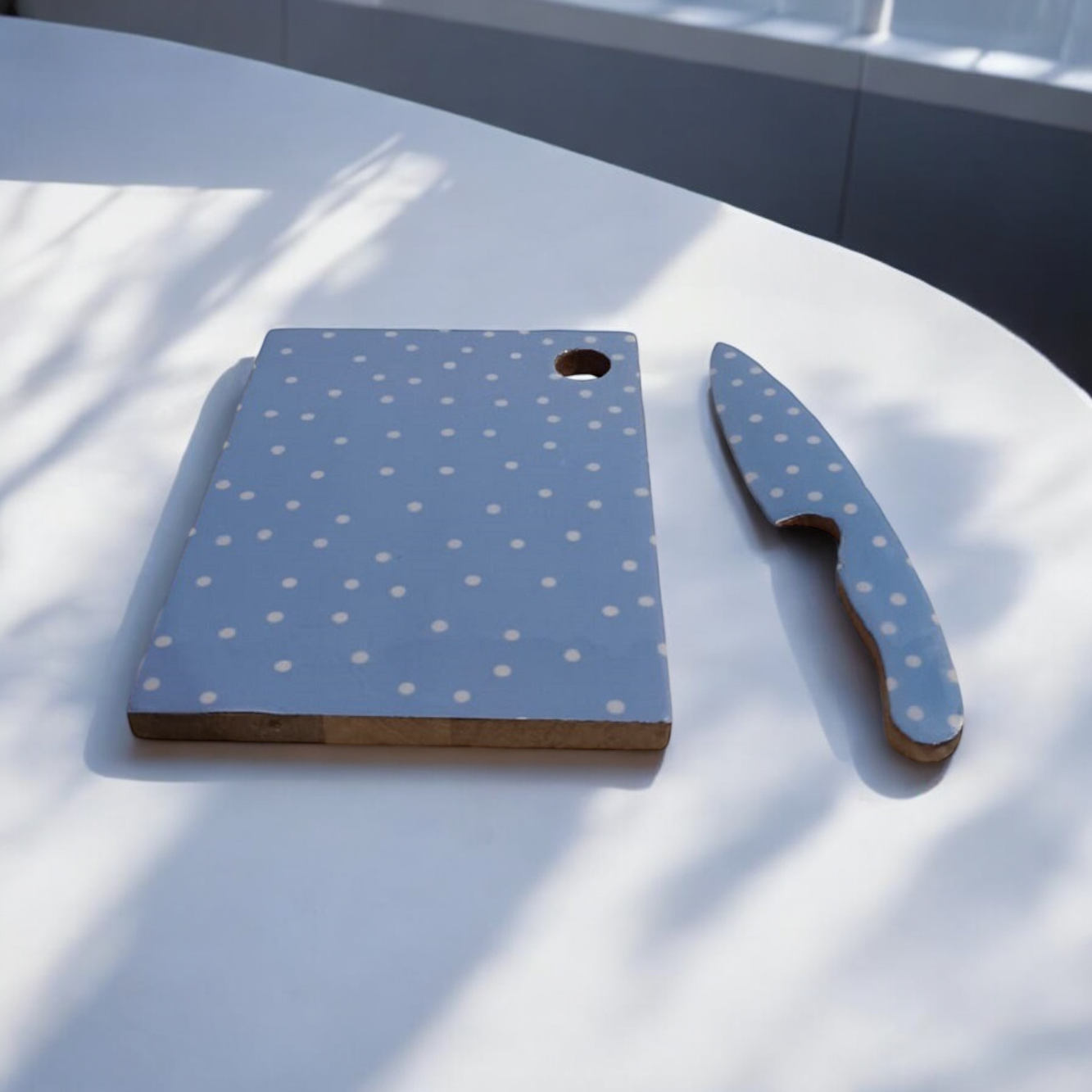 23CM CHOPPING BOARD WITH KNIFE