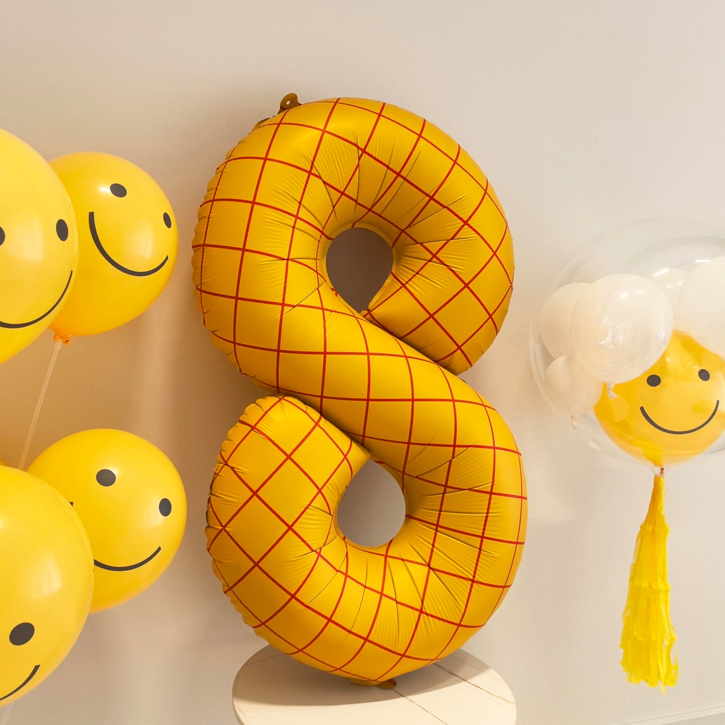 CHANGZHONG 40in Matte Yellow Number Balloon – Helium Foil Mylar Birthday Party Decor