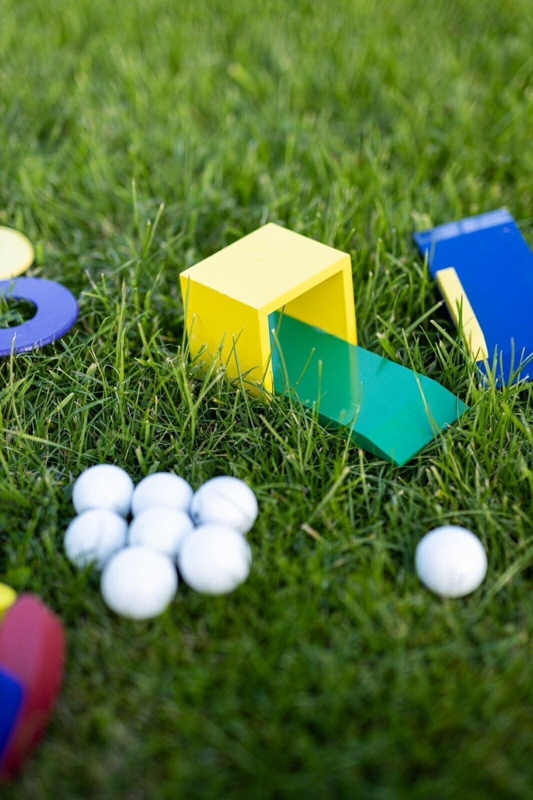 Kids Wooden Golf Set with Clubs Balls Ramps & Carry Bag
