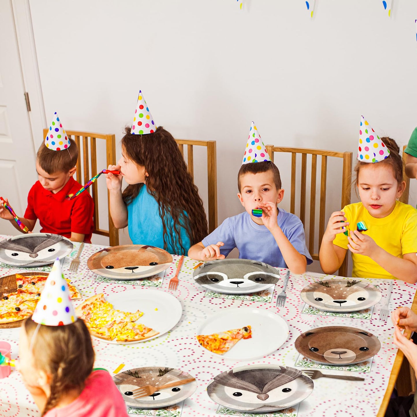 CHUNNIN 96Pcs Woodland Party Plates & Napkins — Animal-Themed Disposable Tableware for Kids (Serves 24)