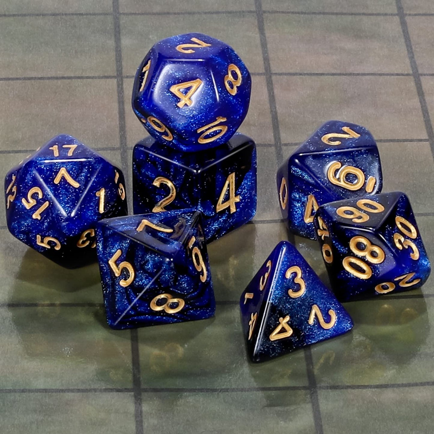 CiaraQ DND Polyhedral Dice Set with Dark Blue Glitter Pouch – 7 Dice + Velvet Bag