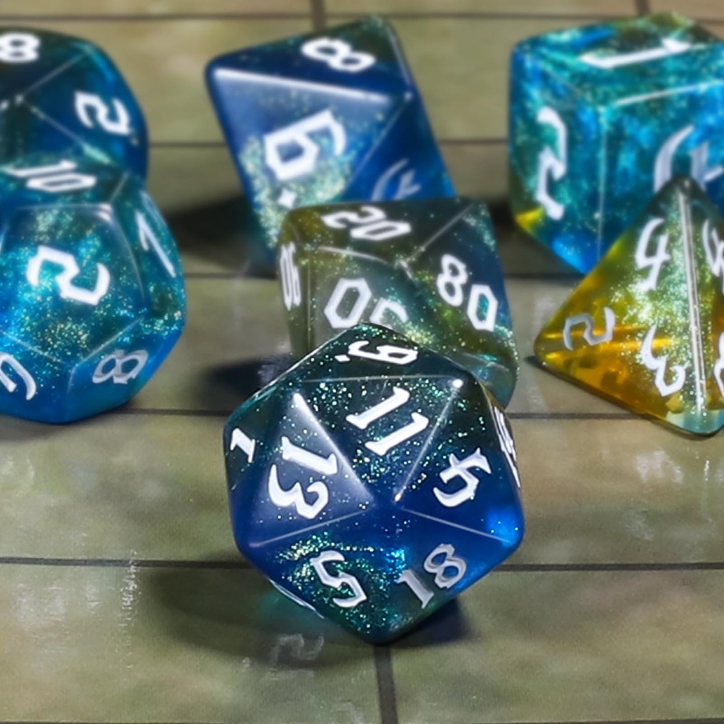 CiaraQ DND Polyhedral Dice Set with Pouch – Blue, Yellow & Glitter | Durable Acrylic RPG Dice