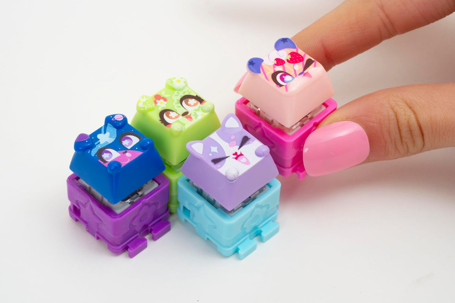 Clickeez 2-Pack: Collectible Keyboard Keys for Custom Keychains | Ages 6+