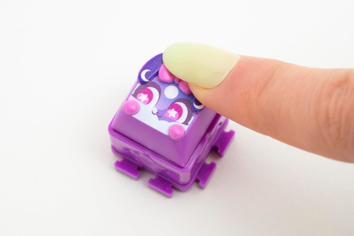 Clickeez 2-Pack: Collectible Keyboard Keys for Custom Keychains | Ages 6+