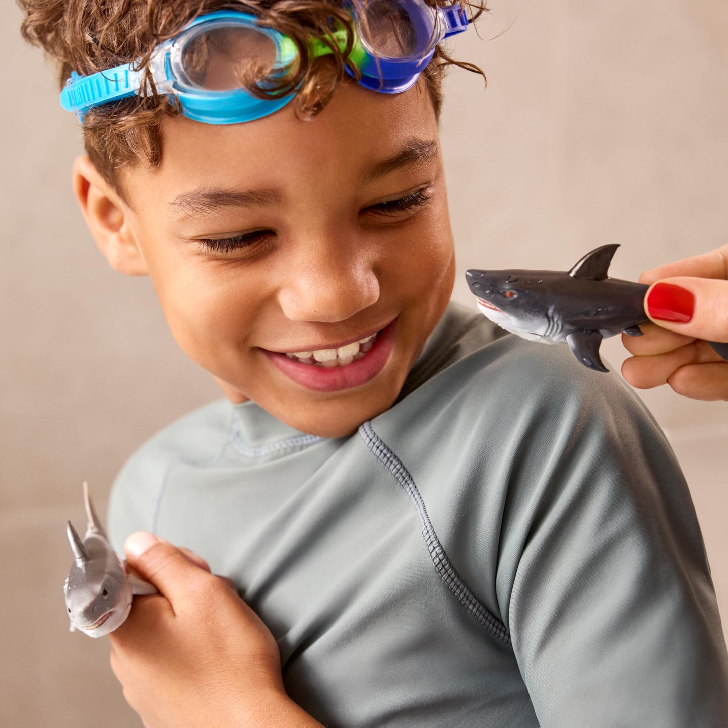 Robo Alive Water Activated Shark 2 Pack (Grey) by ZURU – Realistic Swimming Robotic Bath Toy