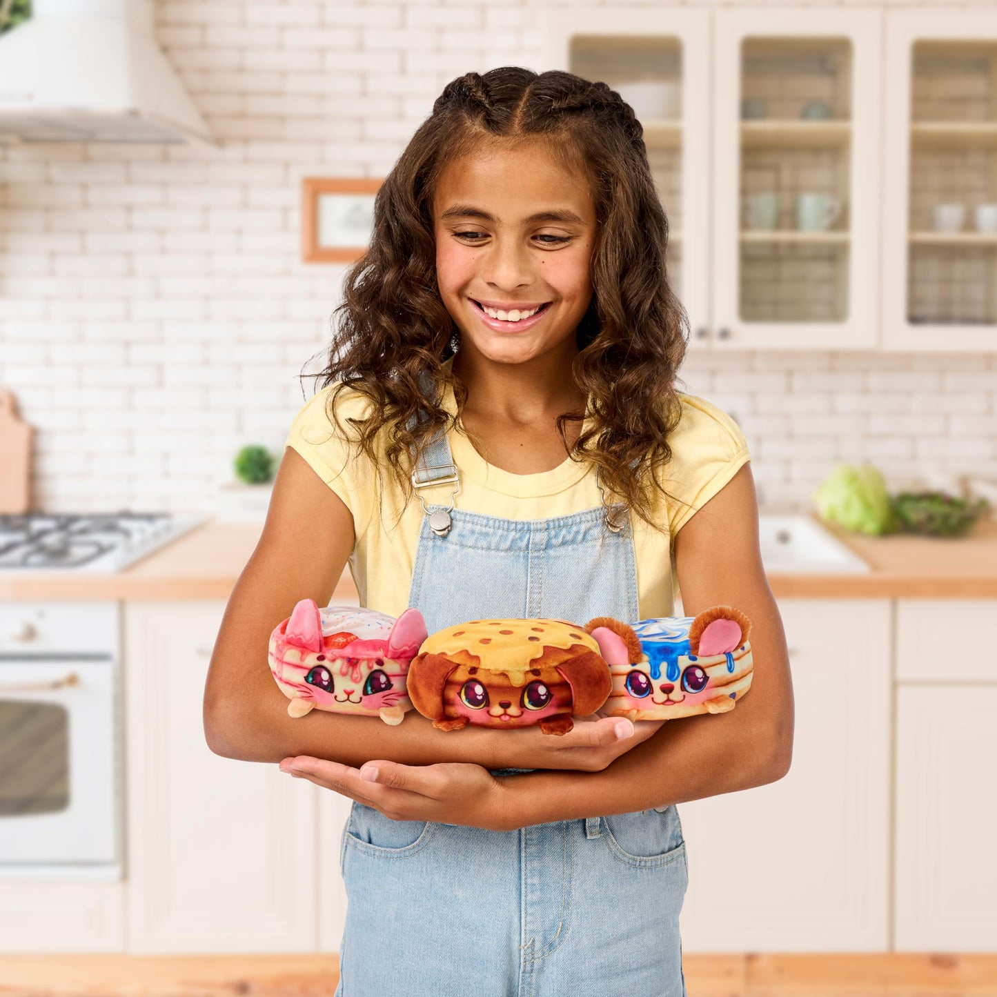 Cookeez Makery Pancake Treatz: Mix, Flip and Meet a Plush Pancake Friend