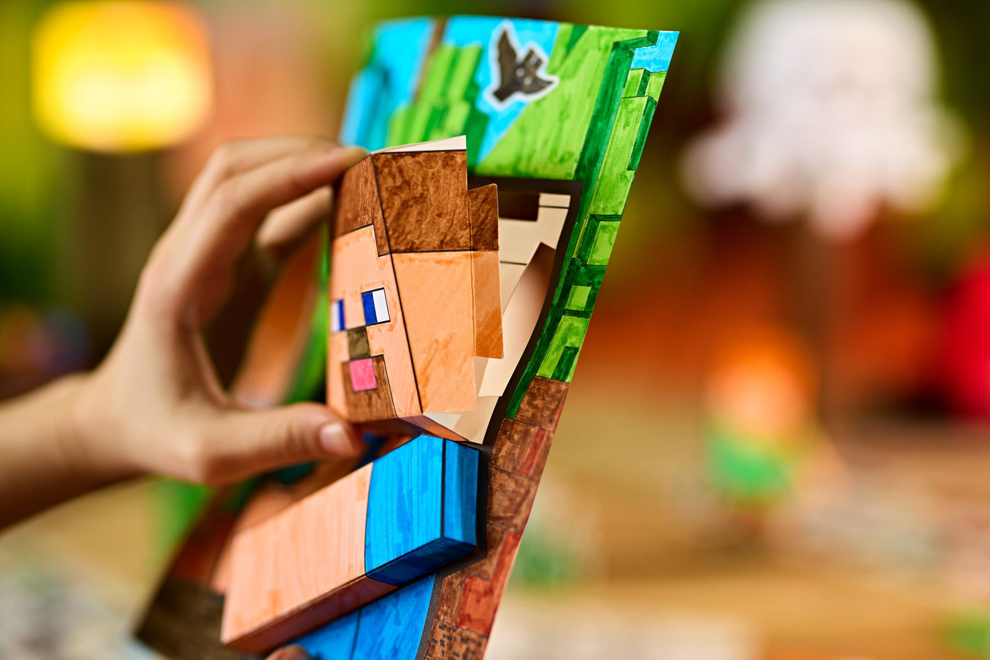 Crayola Minecraft POPs 3D Art Kit – Color, Build & Display 3D Minecraft Characters