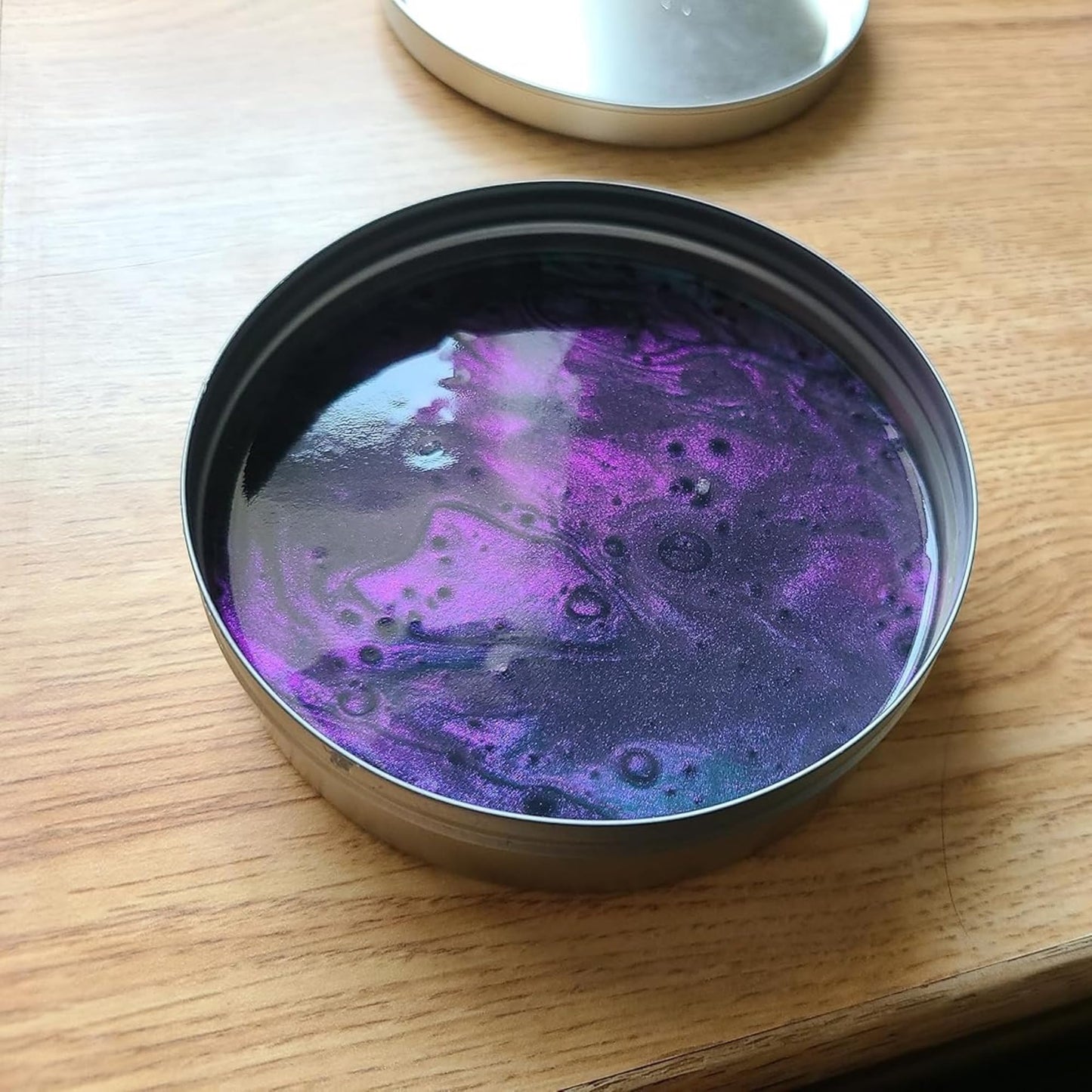 Crazy Aaron's Thinking Putty Super Scarab - Color-Shifting Metallic Putty in a USA-Made 4-Inch Tin