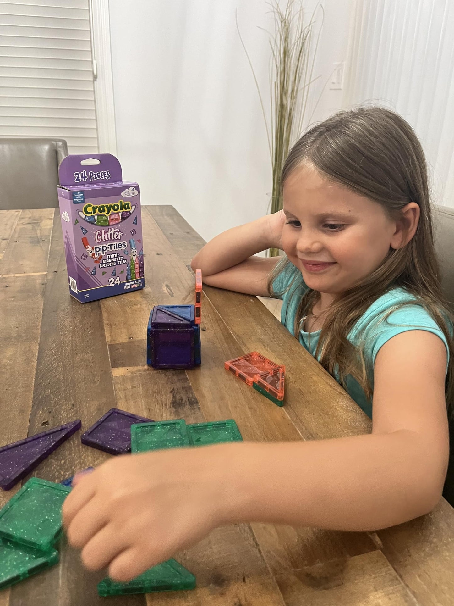 CreateOn Crayola Mini Magnetic PIP-Tiles – 24-Piece Glitter Magnetic Tiles for STEM Travel (Ages 3+)