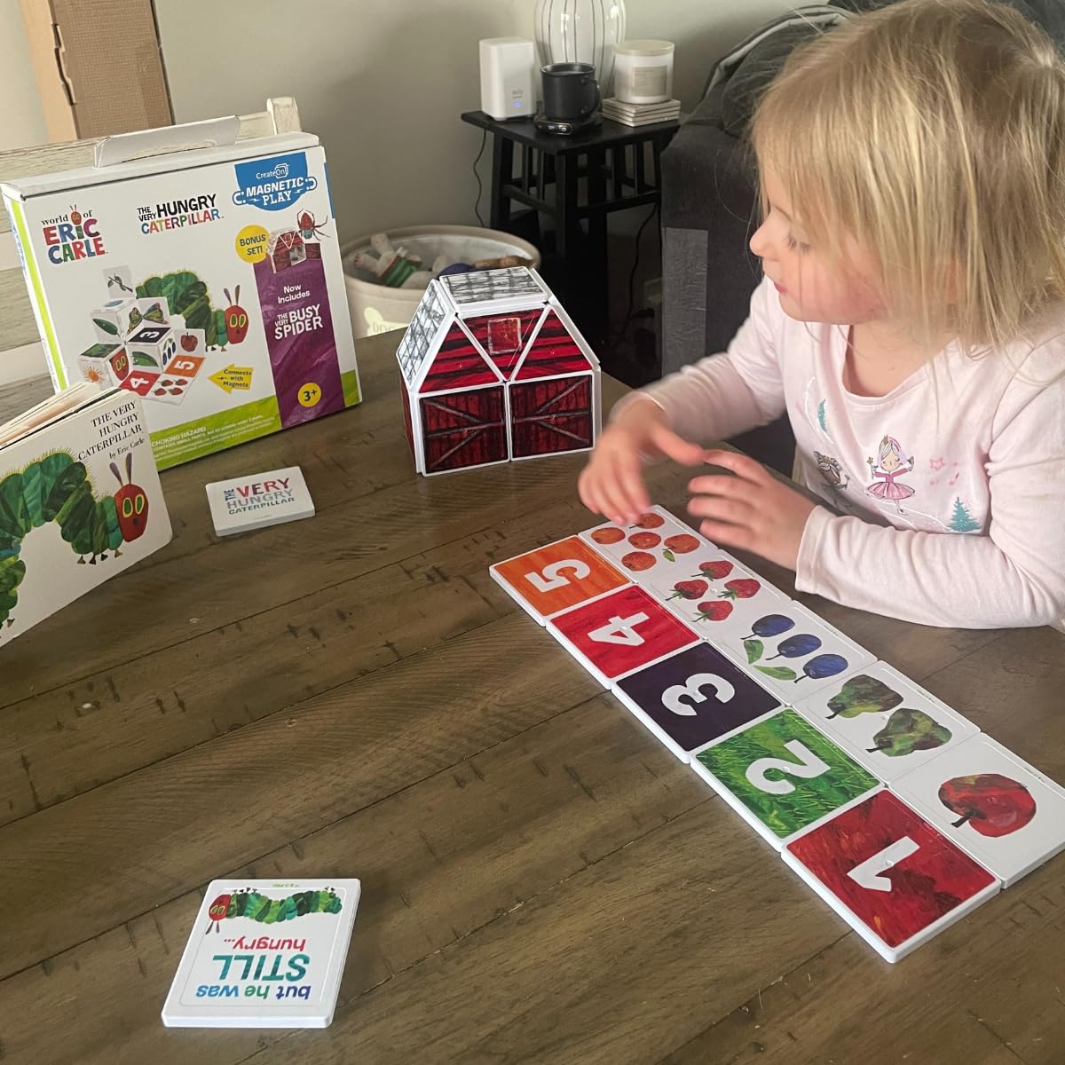 CreateOn Eric Carle Magnetic Tiles – The Very Hungry Caterpillar & The Very Busy Spider (24 pcs)