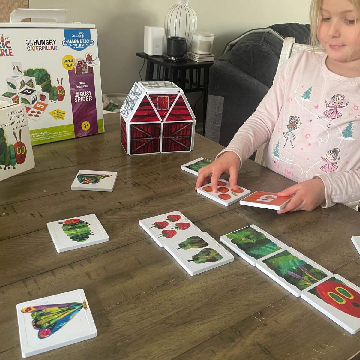 CreateOn Eric Carle Magnetic Tiles – The Very Hungry Caterpillar & The Very Busy Spider (24 pcs)