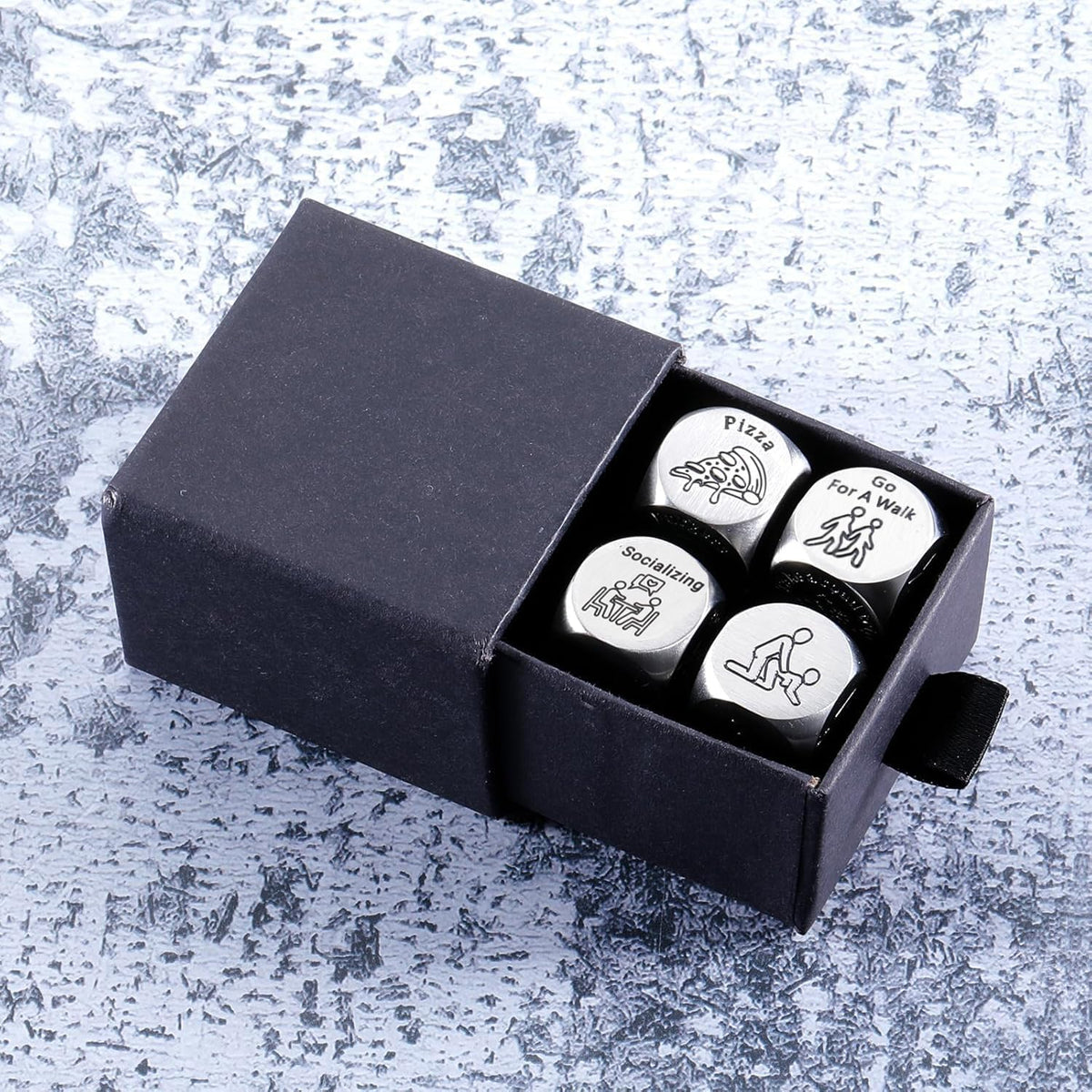 Createreedo 4Pcs Valentines Day Date Night Decision Dice – Fun Gift for Him & Her