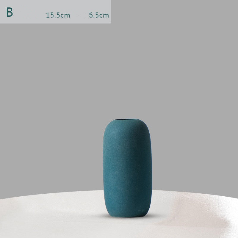 Creative Ceramic Vases For Living Room, Luxury Room and Office Decoration Accessories