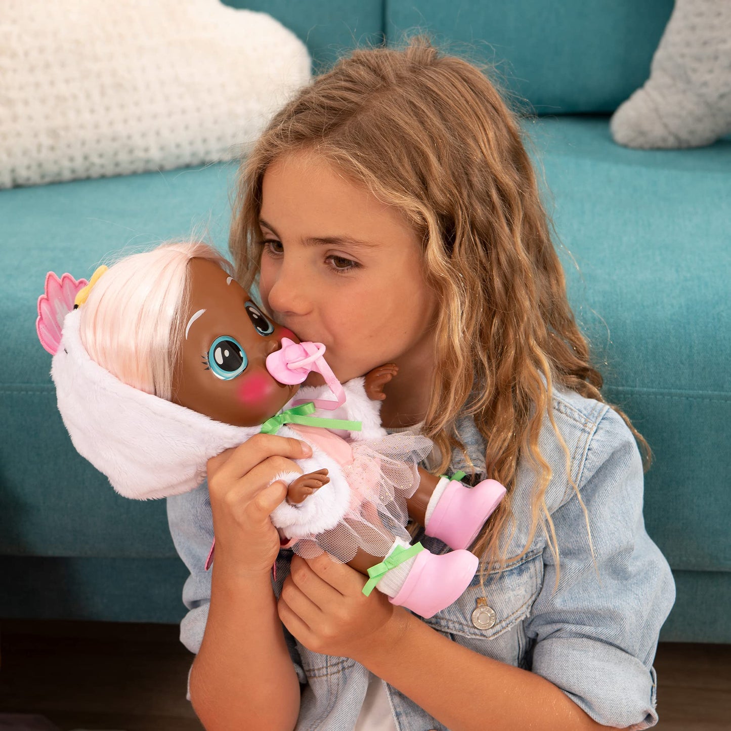 Cry Babies Daphne 12-Inch Dressy Baby Doll – Blushing Cheeks & Changeable Outfit