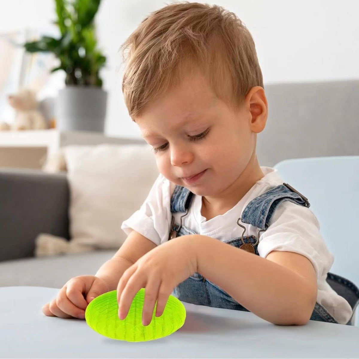 CTong 10Pcs Big Fidget Toy – Green Portable Sensory Toy for All Ages