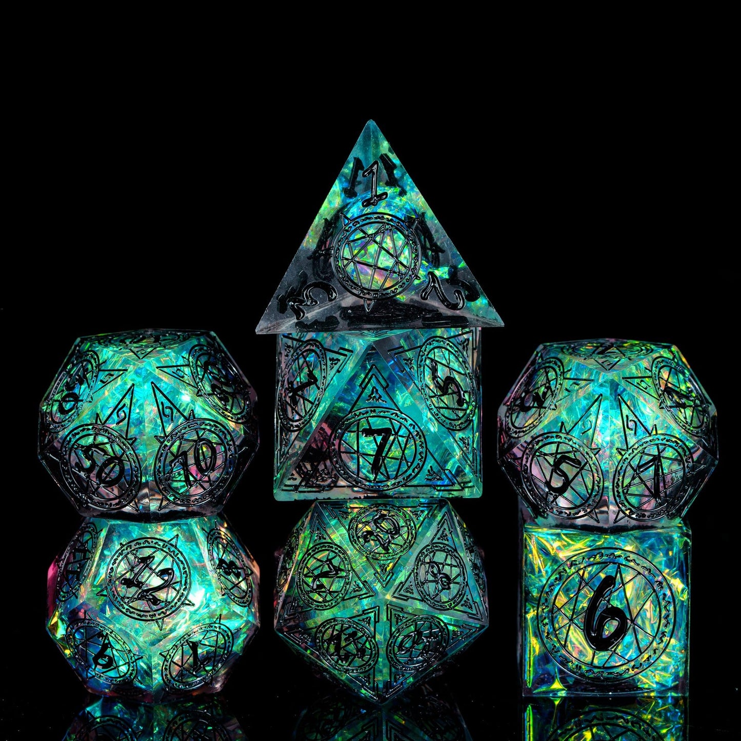 Cusdie 7-Die Sharp Edges D&D Dice Set — Magic Circle Pattern Polyhedral Dice for TTRPGs