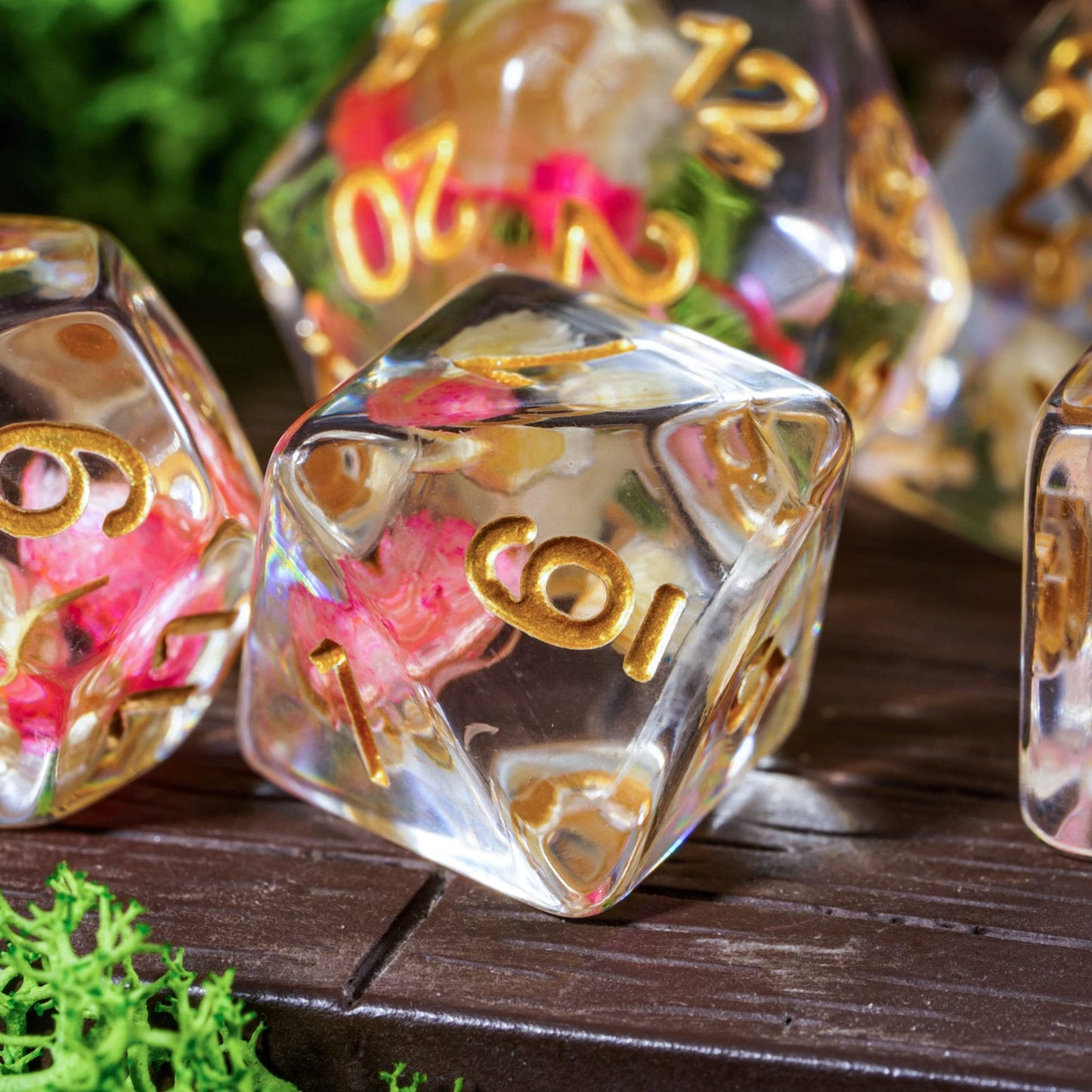 Cusdie 7-Die DND Dice: Flower-Filled Rose & White Polyhedral Dice with Golden Numbers