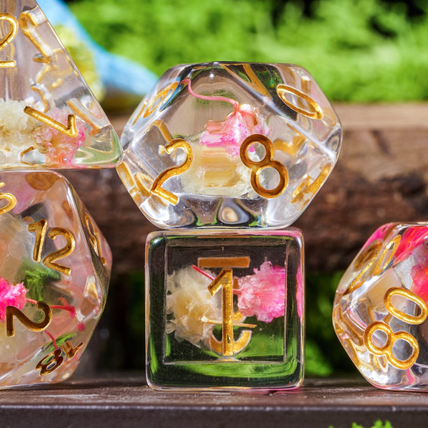 Cusdie 7-Die DND Dice: Flower-Filled Rose & White Polyhedral Dice with Golden Numbers