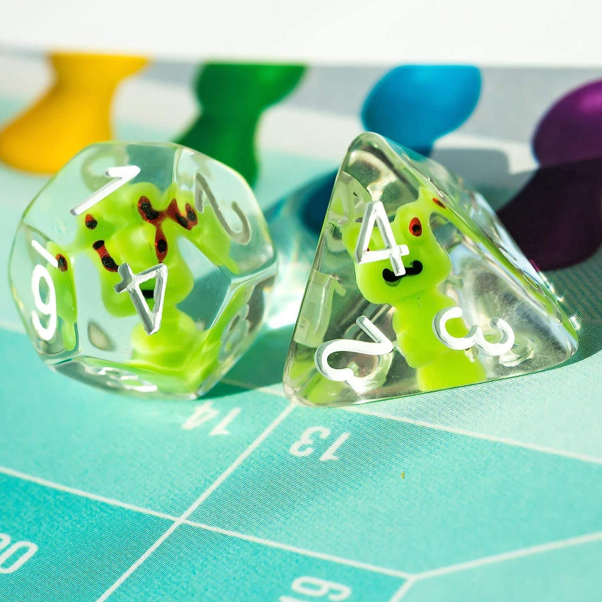 Cusdie 7-Die Frog-Filled Polyhedral Dice Set for D&D – RPG Dice