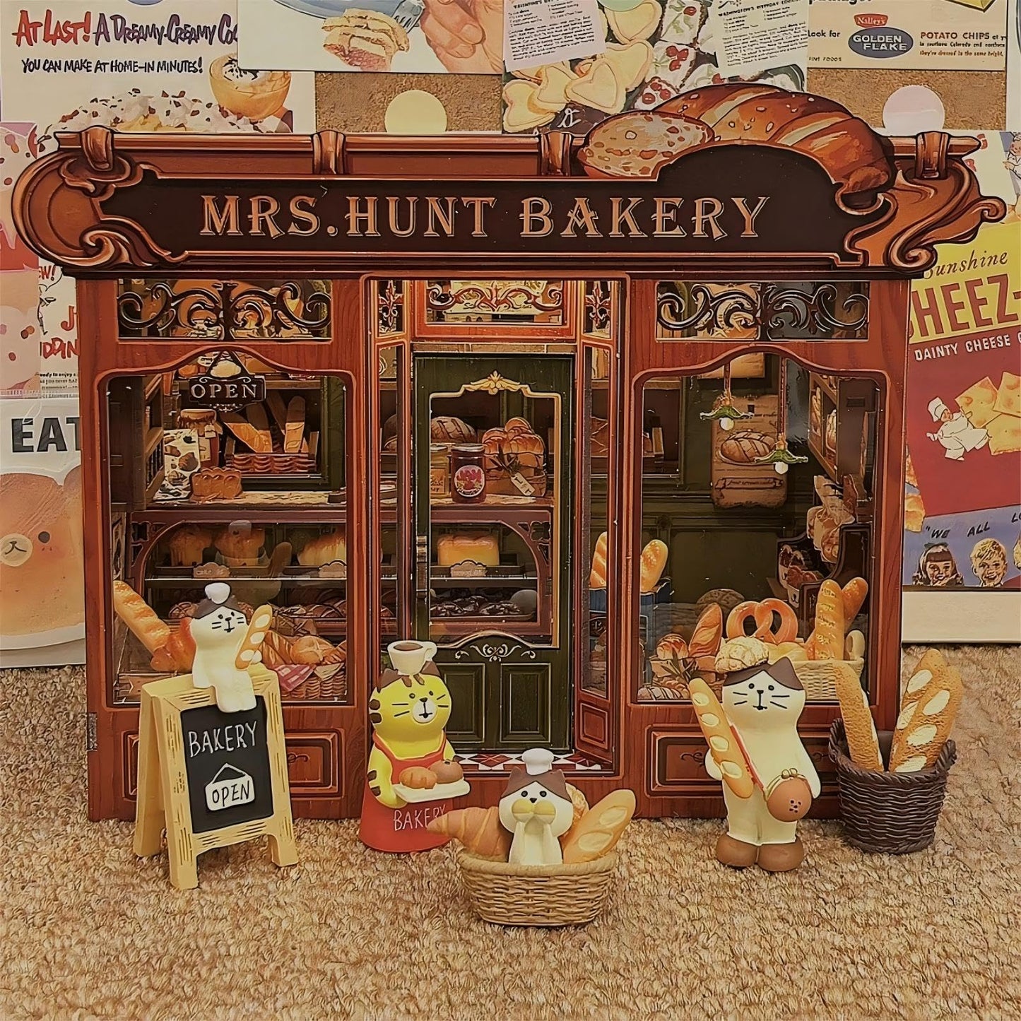 CUTEBEE Book Nook Kit – Mrs.Hunt Bakery DIY Miniature House 3D Puzzle