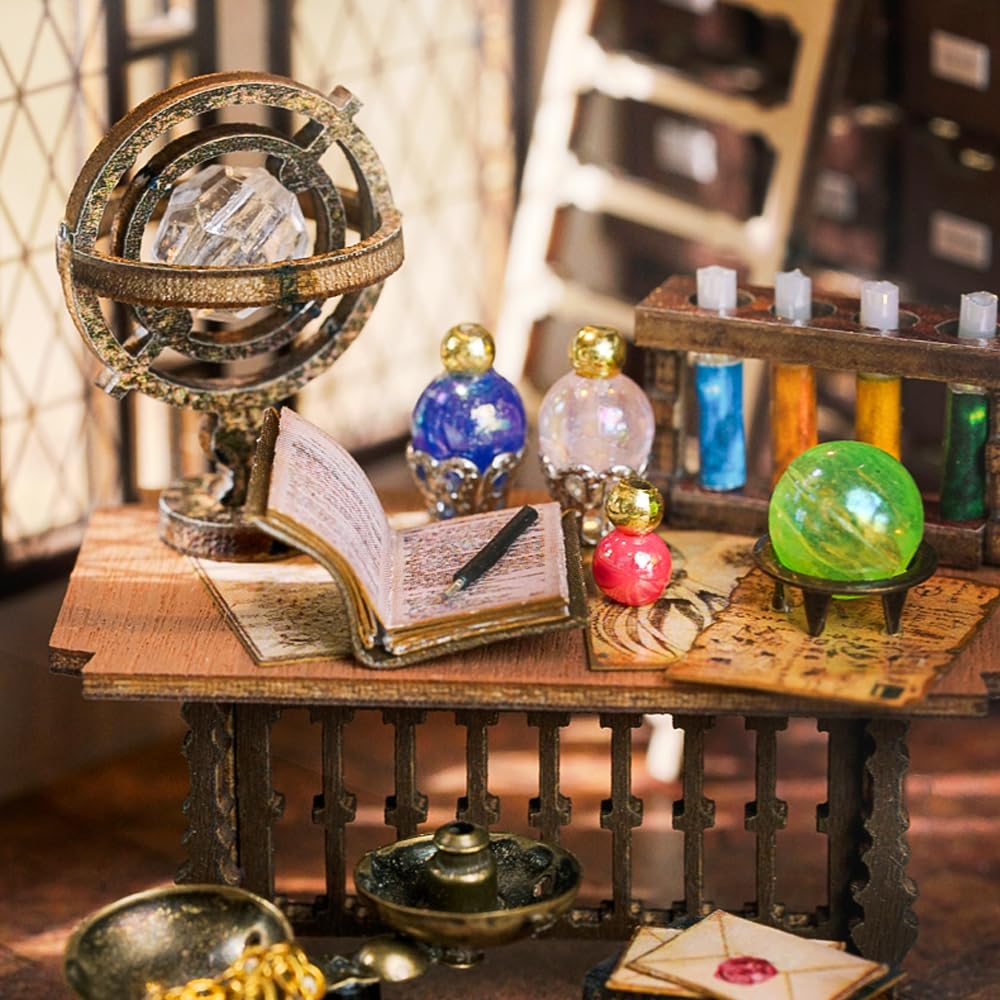 CUTEBEE DIY Dollhouse Kit | Miniature House, LED Lighting, Magic House