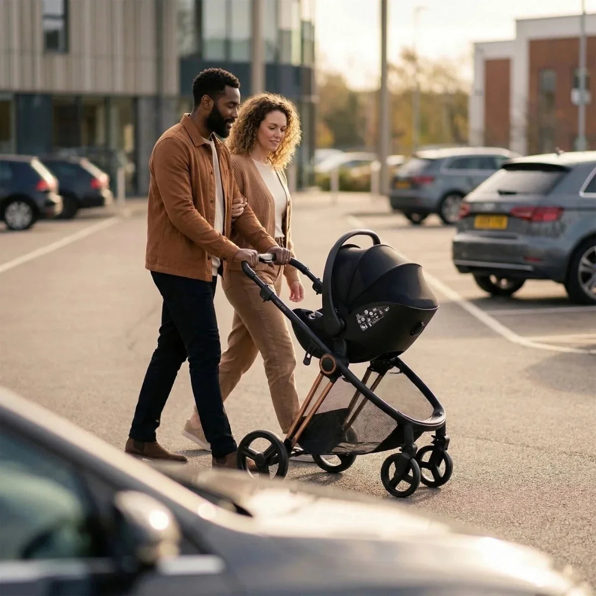 Red Kite Push Me Pace i-Size 2-in-1 Neo Travel System - Amber