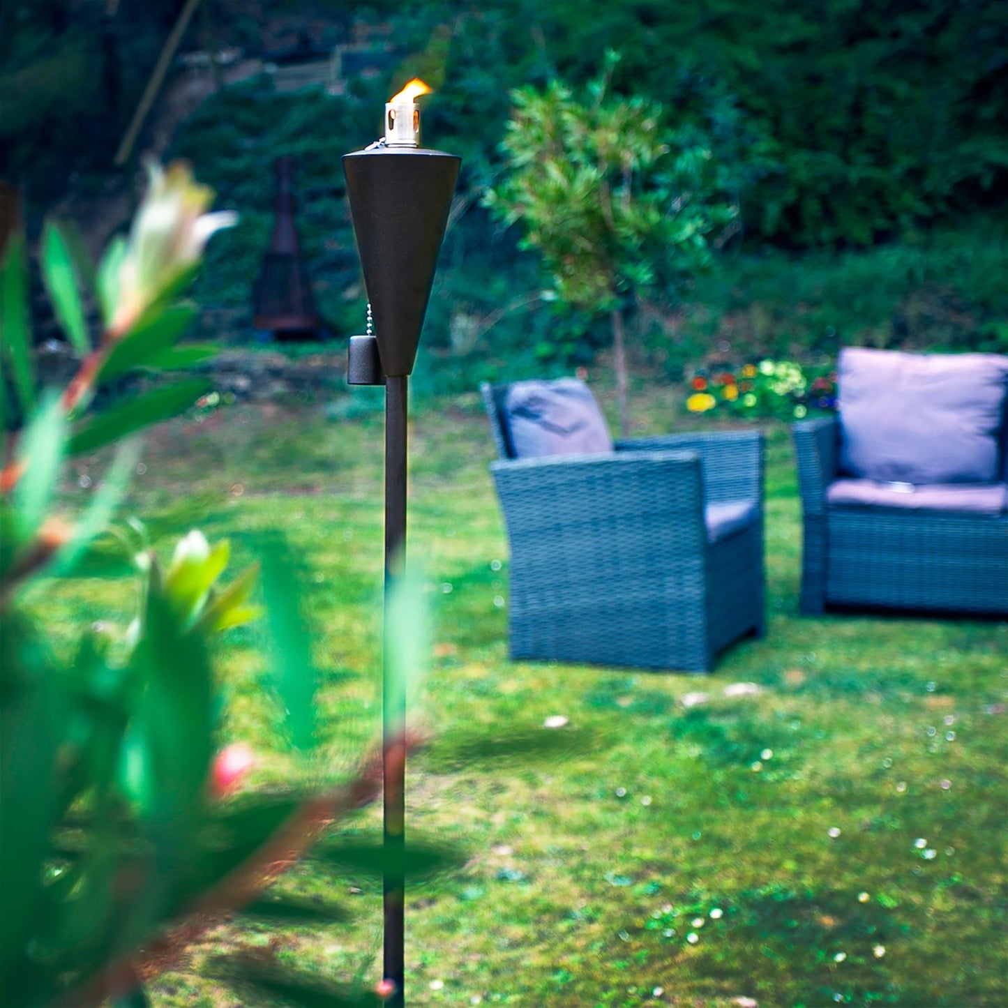 1.46m Metal Cone Garden Fire Torches - Pack of 2